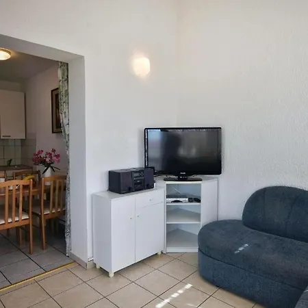 In With Balcony, Wifi 819-8 דירה *